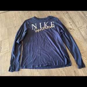 Nike Long Sleeve Top Size Meduim